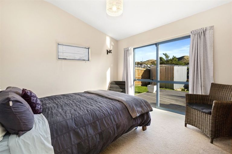Photo of property in 13 Nether Green Crescent, Johnsonville, Wellington, 6037