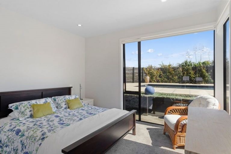 Photo of property in 68 Mangatawhiri Road, Omaha, 0986