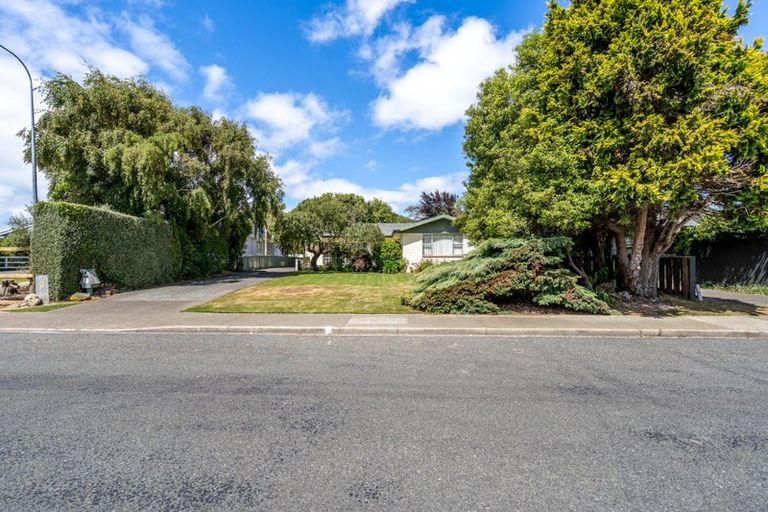 Photo of property in 71 Gladstone Terrace, Gladstone, Invercargill, 9810