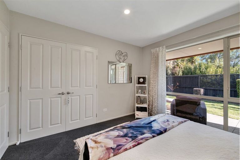 Photo of property in 20 Oxford Road, Rangiora, 7400