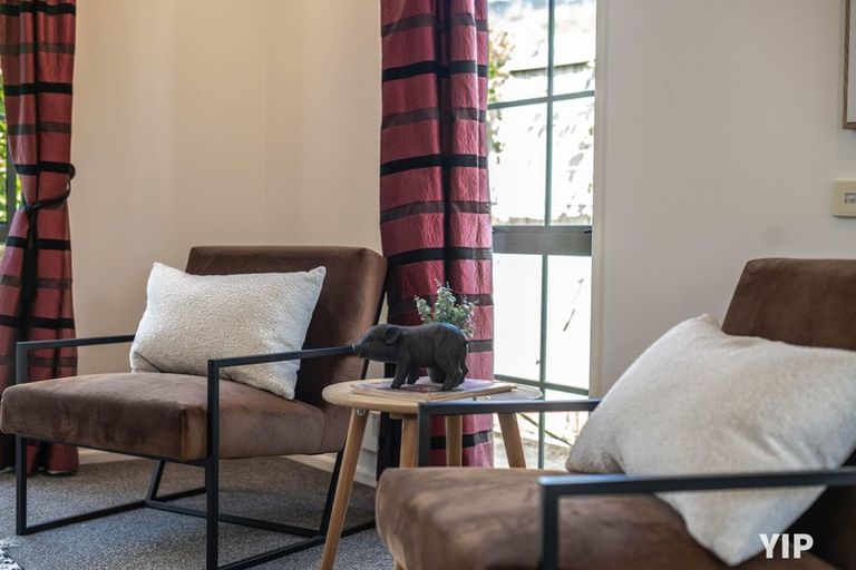 Photo of property in 2a Rudyard Crescent, Johnsonville, Wellington, 6037