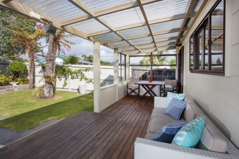 Photo of property in 15 Cory Wright Drive, Tairua, 3508