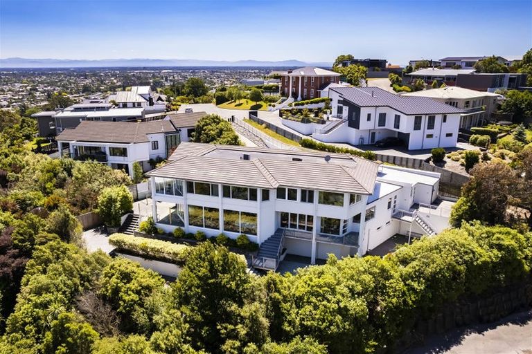 Photo of property in 66 Bengal Drive, Cashmere, Christchurch, 8022