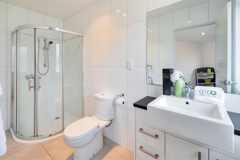 Photo of property in 23/5 Perekia Street, Albany, Auckland, 0632