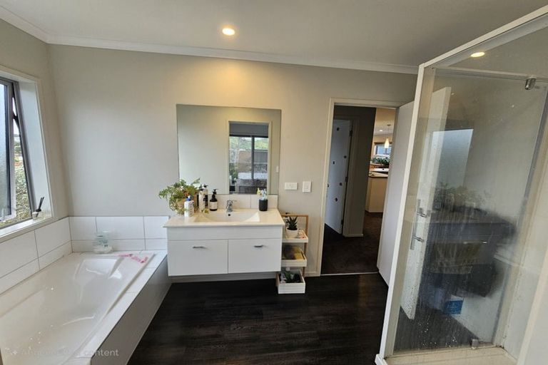 Photo of property in 163c Pembroke Street, Westown, New Plymouth, 4310