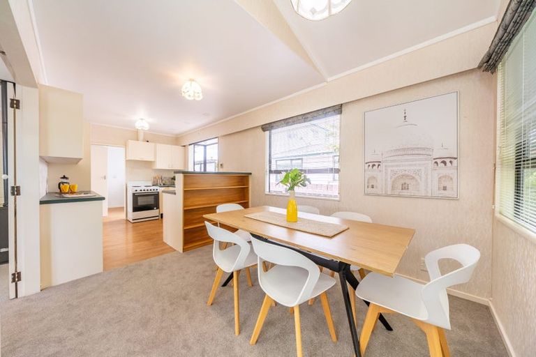 Photo of property in 6 Denver Grove, Totara Park, Upper Hutt, 5018