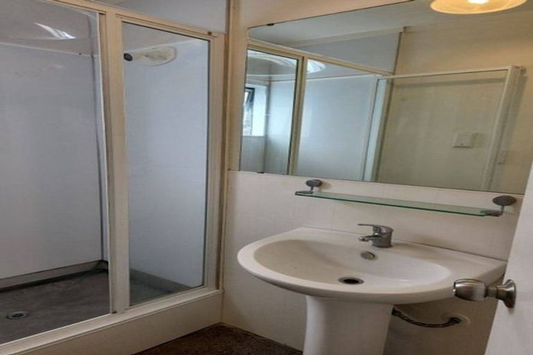 Photo of property in 10 Central Avenue, Avenues, Whangarei, 0110