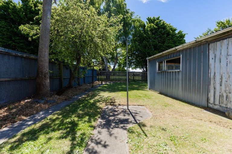 Photo of property in 6 Gladson Avenue, Sockburn, Christchurch, 8042