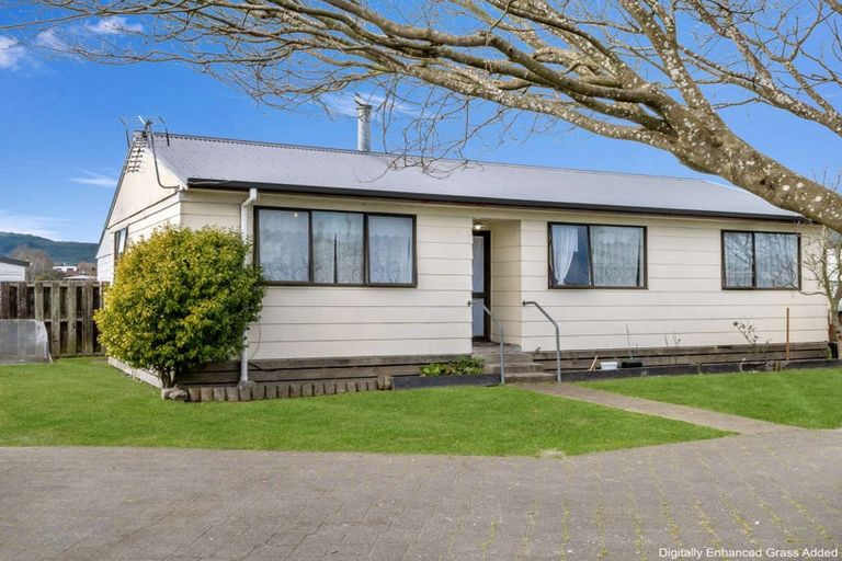 Photo of property in 50b Pohutukawa Drive, Owhata, Rotorua, 3010
