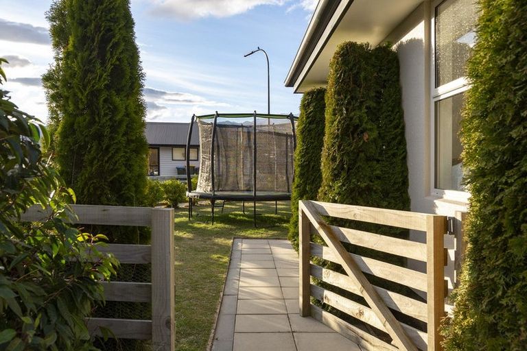 Photo of property in 3 Tudor Lane, Lower Shotover, Queenstown, 9304