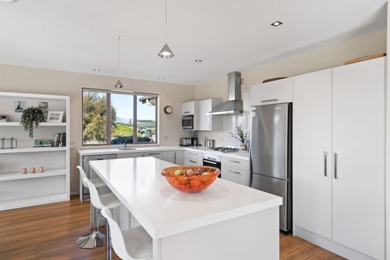 Photo of property in 28 Matheson Crescent, Albert Town, Wanaka, 9305