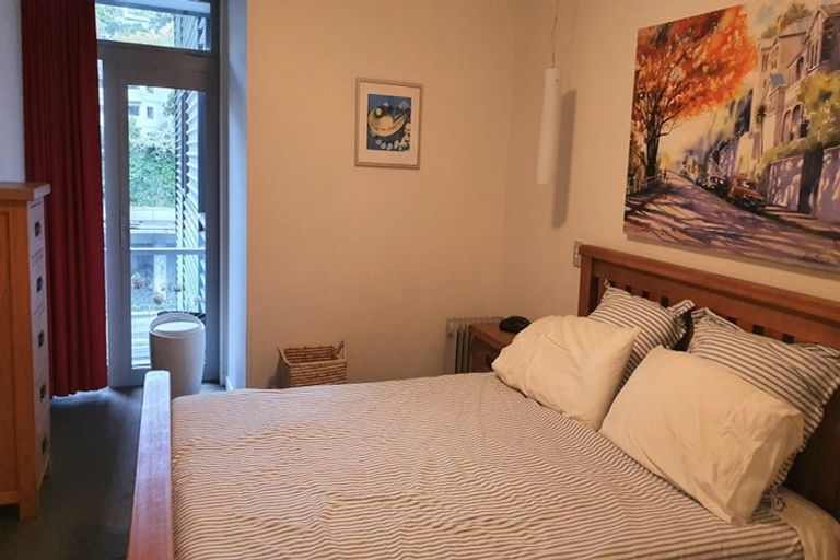 Photo of property in Montreaux Apartments, 3k/164 The Terrace, Wellington Central, Wellington, 6011