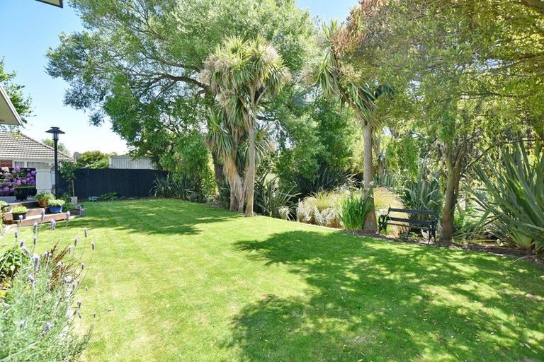 Photo of property in 829a Ferry Road, Woolston, Christchurch, 8023