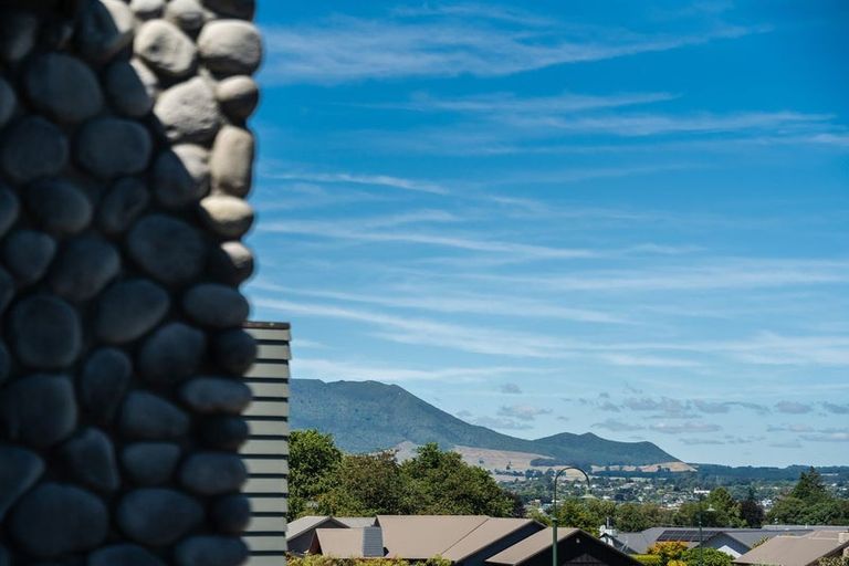 Photo of property in 26 The Circle, Nukuhau, Taupo, 3330