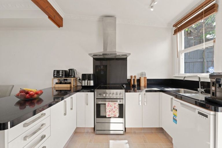 Photo of property in 50 Ross Street, Roslyn, Dunedin, 9010