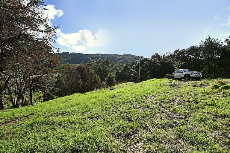 Photo of property in 99 Birdsall Road, Whangateau, 0985