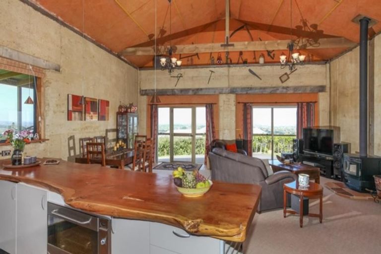 Photo of property in 186 Settlement Road, Papakura, 2110