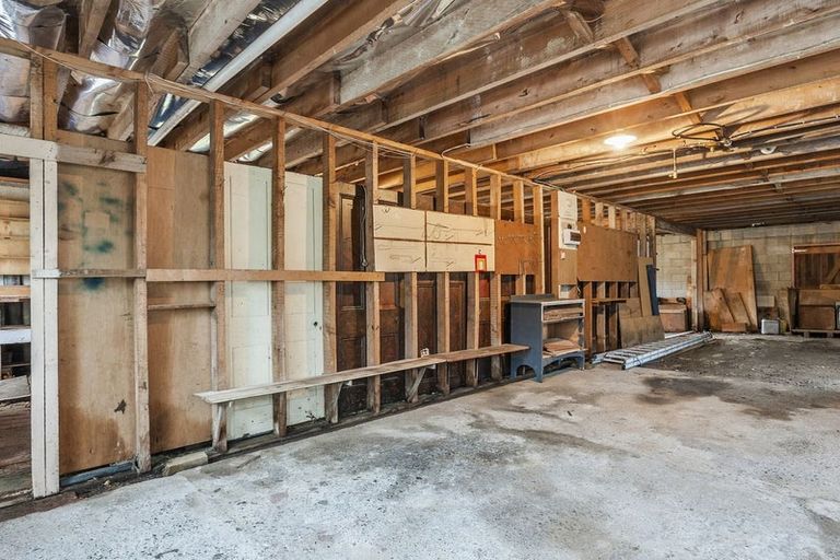 Photo of property in 16 Ainslee Place, North East Valley, Dunedin, 9010