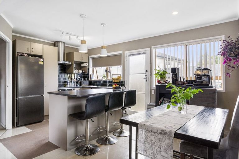 Photo of property in 3/34 Latham Avenue, Pakuranga, Auckland, 2010