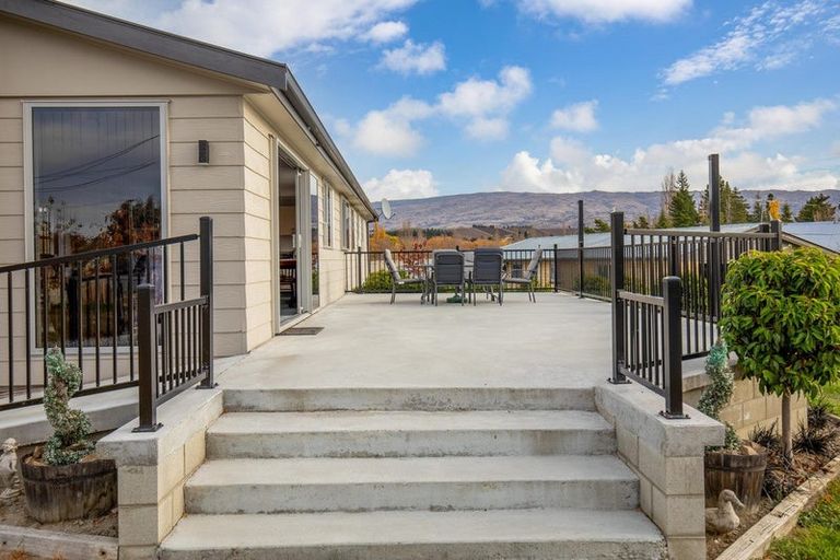 Photo of property in 33 Eureka Street, Alexandra, 9320