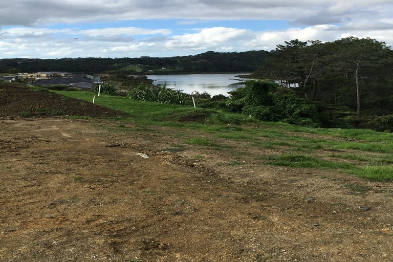 Photo of property in 74 Pohutukawa Parade, Riverhead, 0820