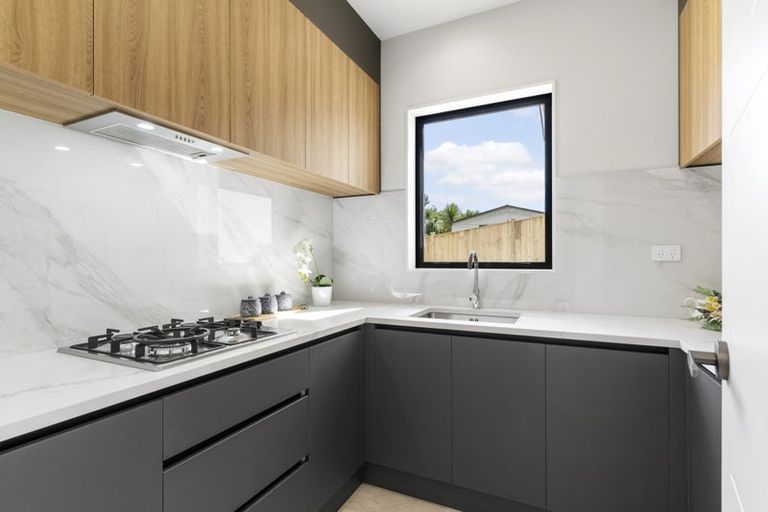 Photo of property in 9 Backridge Way, Flat Bush, Auckland, 2019