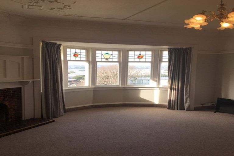 Photo of property in 21 Crawford Road, Kilbirnie, Wellington, 6022