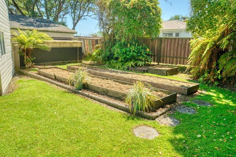 Photo of property in 37 Main South Road, Karoro, Greymouth, 7805