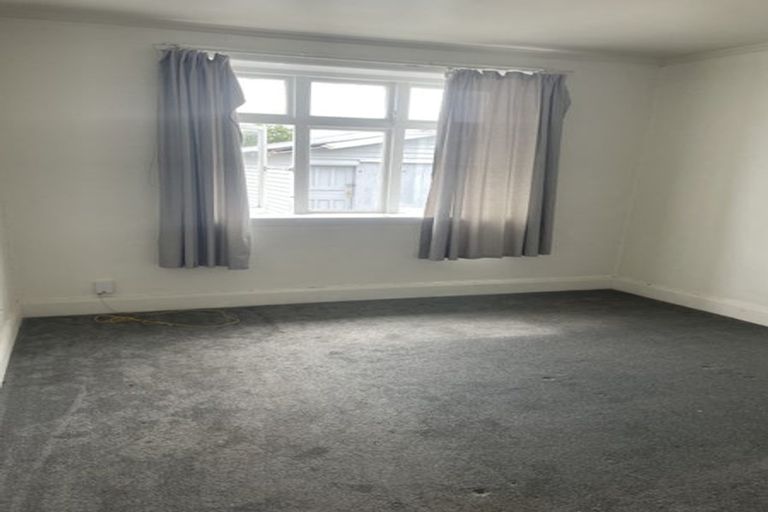Photo of property in 282 Marine Parade, New Brighton, Christchurch, 8061