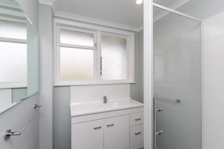 Photo of property in 20 Parsons Street, Vogeltown, New Plymouth, 4310