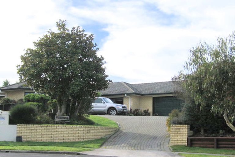 Photo of property in 11 Jersey Place, Grandview Heights, Hamilton, 3200