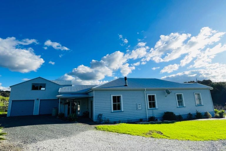 Photo of property in 10 Hungry Creek Road, Puhoi, Warkworth, 0983