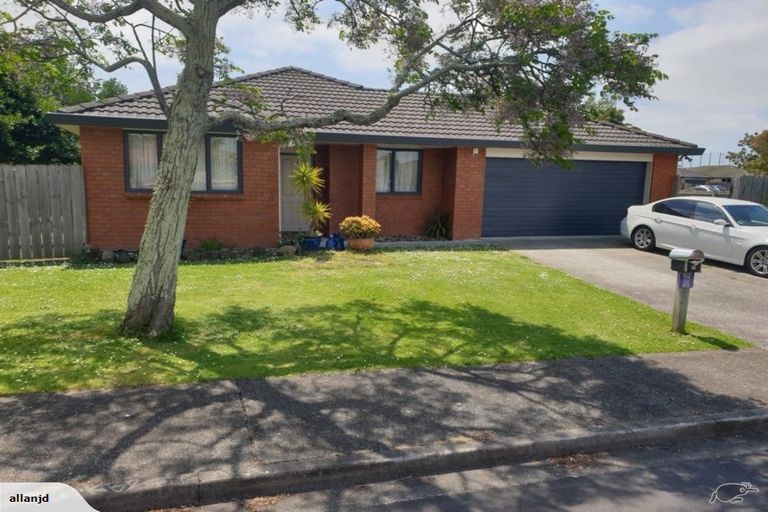 Photo of property in 8 Scotts Field Drive, Takanini, 2112