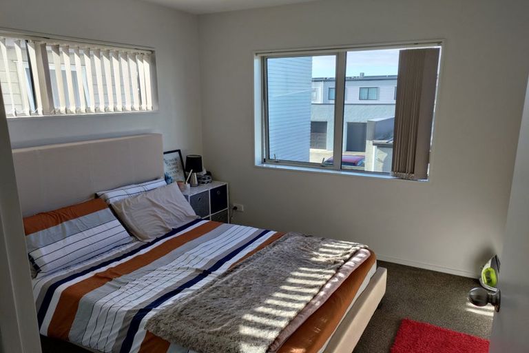 Photo of property in 41 Treestump Road, Takanini, 2112