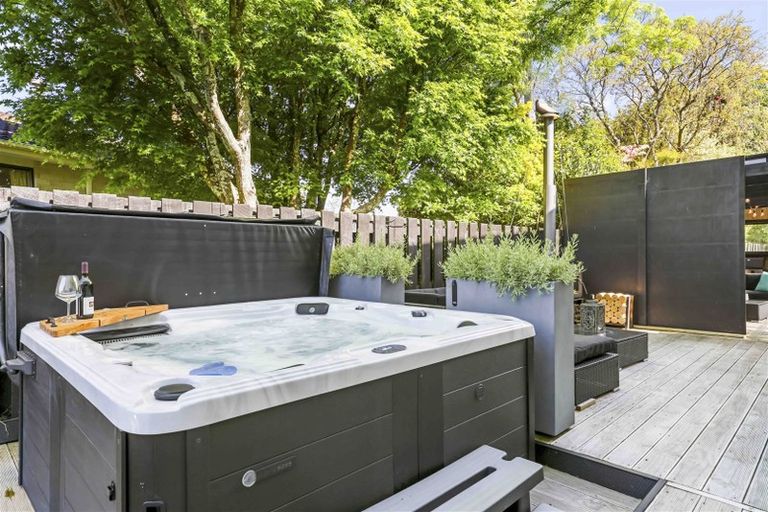 Photo of property in 66 Chedworth Avenue, Chedworth, Hamilton, 3210