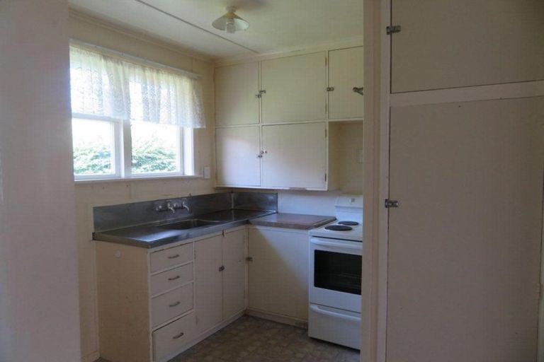 Photo of property in 9-38 Barber Grove, Moera, Lower Hutt, 5010