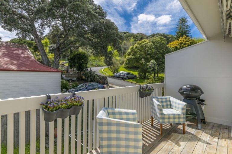 Photo of property in 4/66 Victoria Road, Devonport, Auckland, 0624