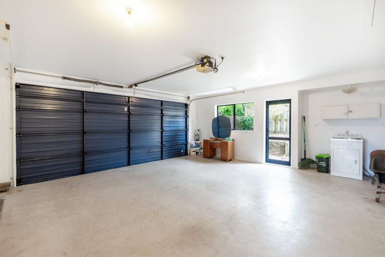 Photo of property in 6 Rush Creek Drive, Westgate, Auckland, 0614