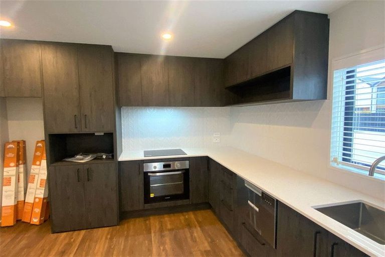 Photo of property in 17/27 New Brighton Road, Shirley, Christchurch, 8061