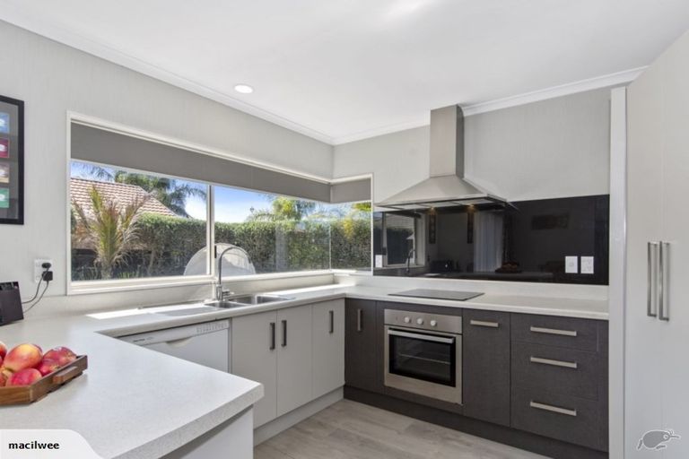 Photo of property in 4 Lantana Place, Mount Maunganui, 3116