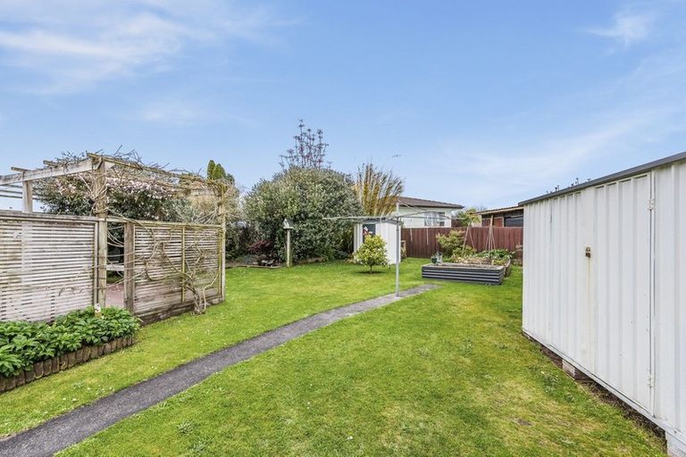 Photo of property in 6 Wairoa Place, Tokoroa, 3420