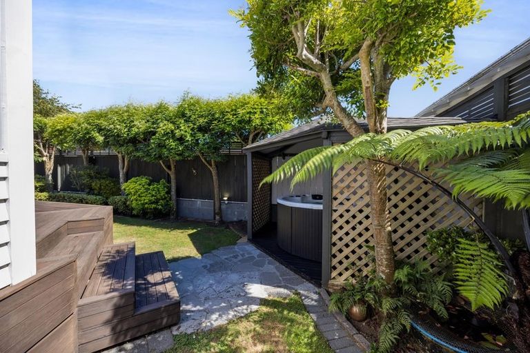 Photo of property in 11 George Street, Lower Vogeltown, New Plymouth, 4310