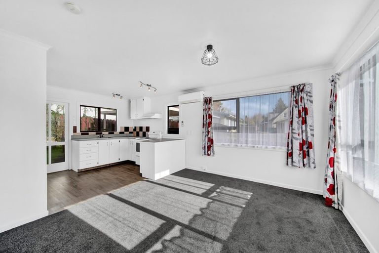 Photo of property in 2a Oswald Place, Stratford, 4332