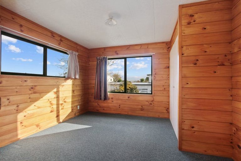 Photo of property in 33a Stevenson Road, Clarks Beach, 2122