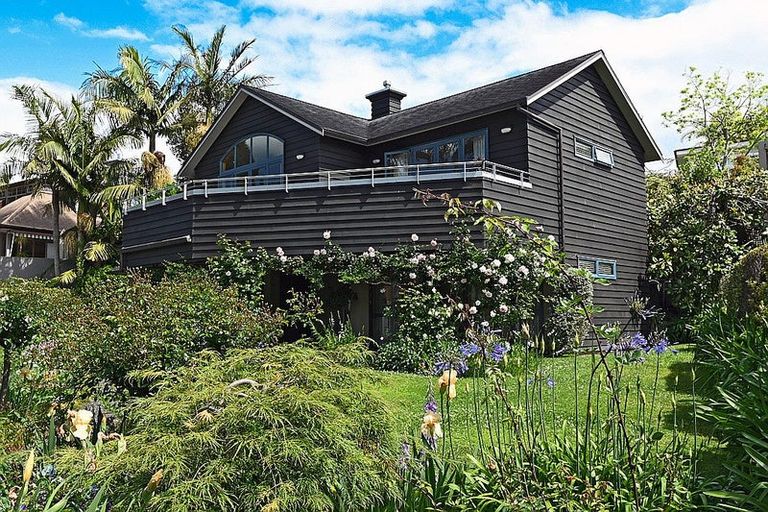 Photo of property in 38 Harley Close, Hauraki, Auckland, 0622