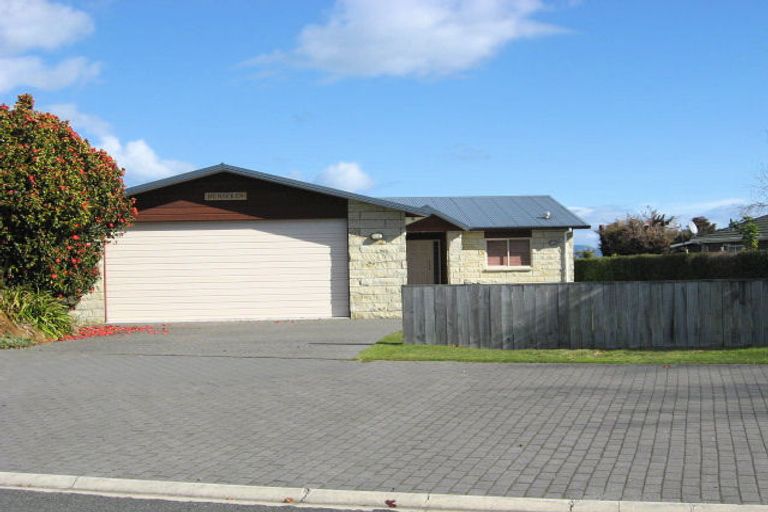 Photo of property in 34 Nisbet Terrace, Kinloch, Taupo, 3377