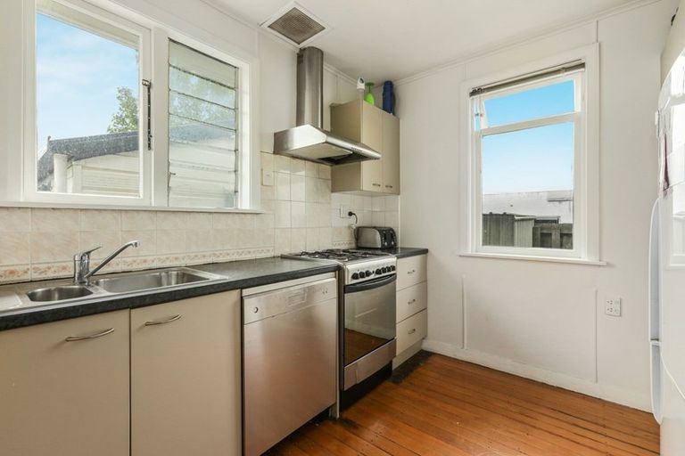 Photo of property in 97 Hansons Lane, Upper Riccarton, Christchurch, 8041