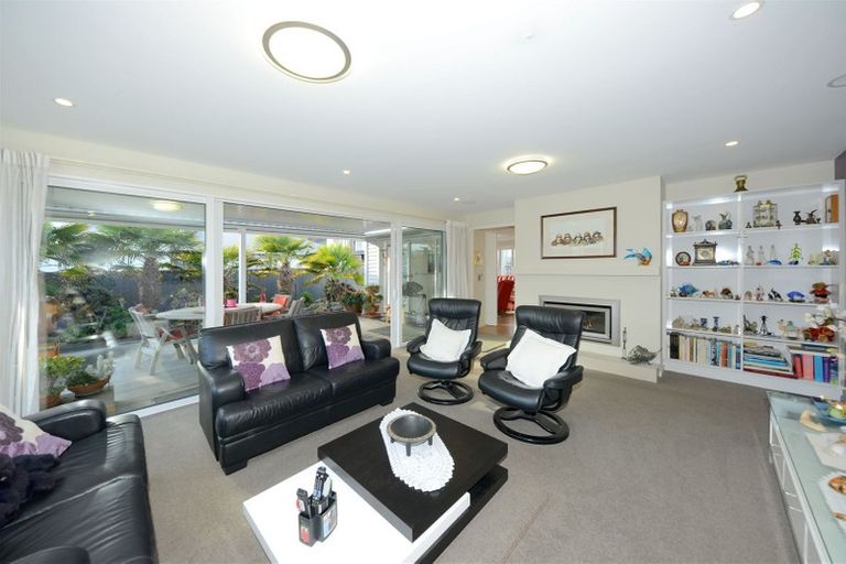 Photo of property in 88b Aston Drive, Waimairi Beach, Christchurch, 8083