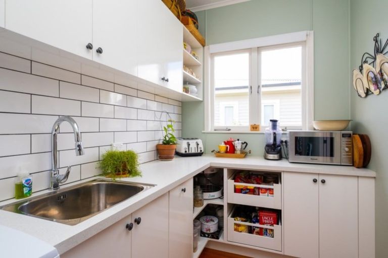 Photo of property in 405 Pepper Street, Saint Leonards, Hastings, 4120