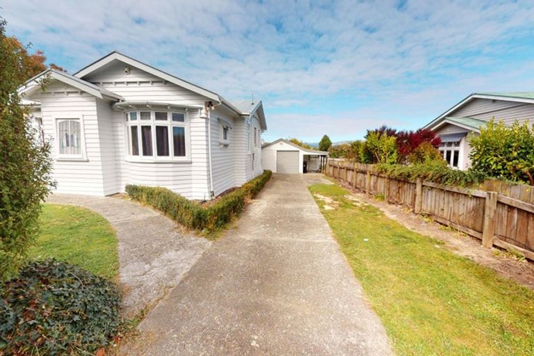 Photo of property in 64 Rongopai Street, Palmerston North, 4414